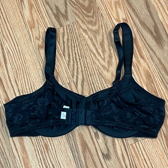 Wacoal Underwire Black Lace Bra, 38C - Picture 3 of 6